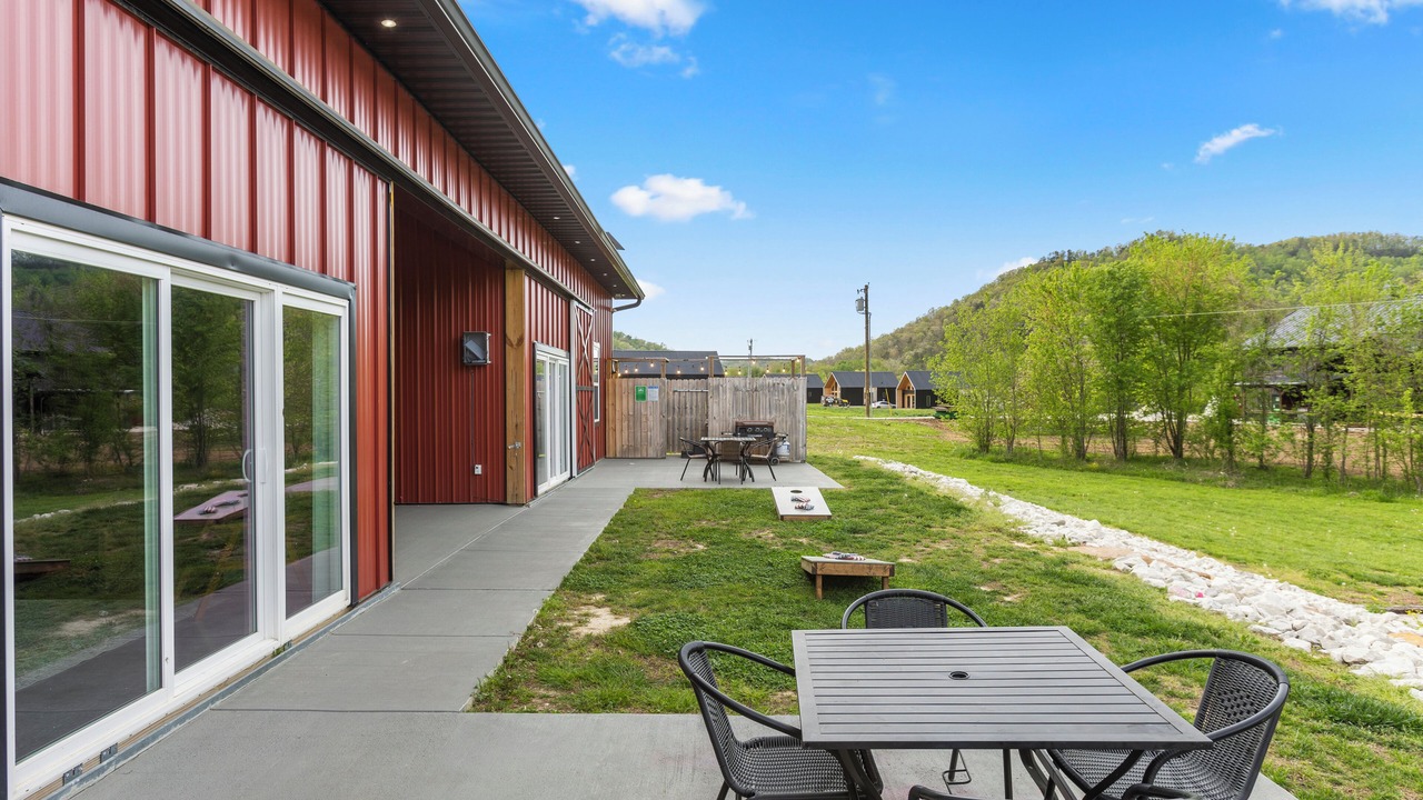 Photo of Outdoor in Stanton