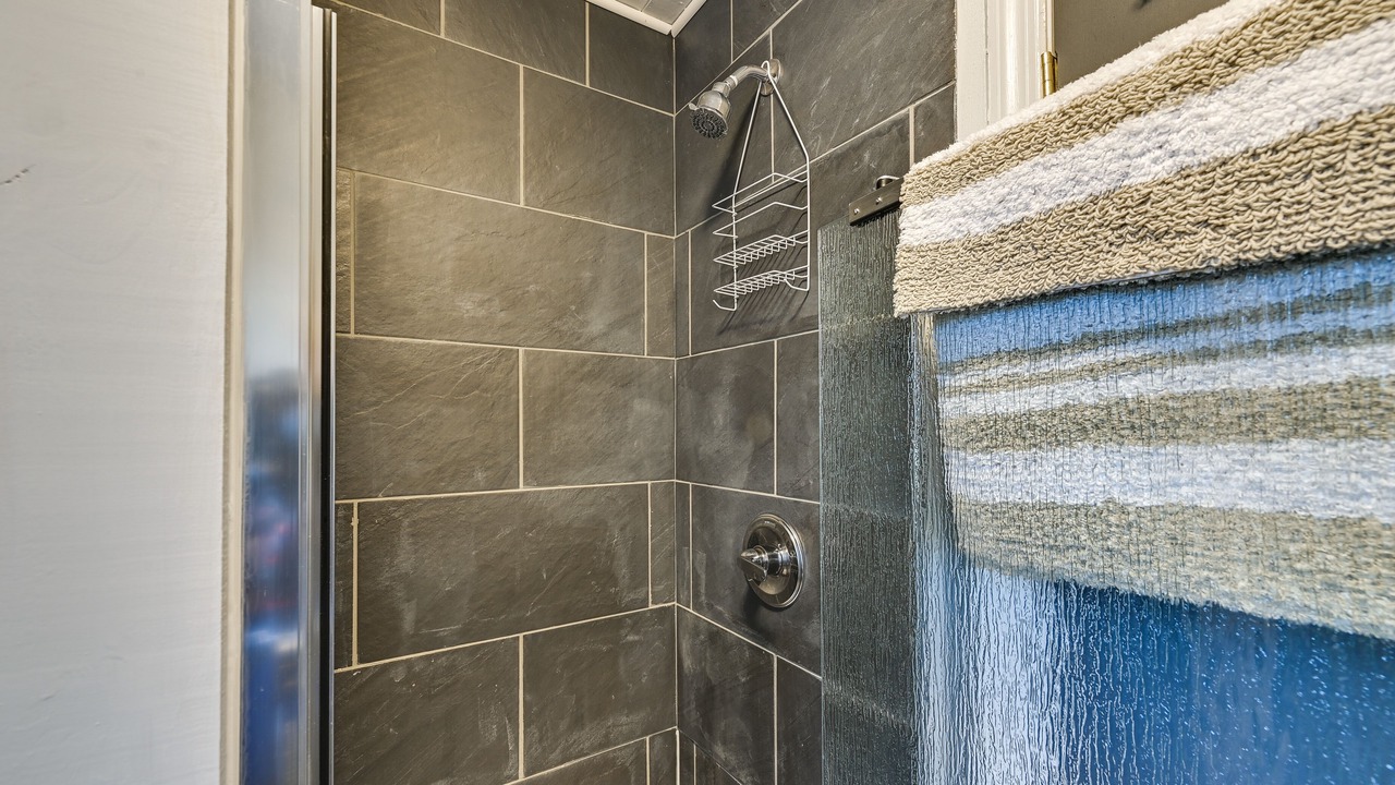 Photo of Bathroom in Crittenden