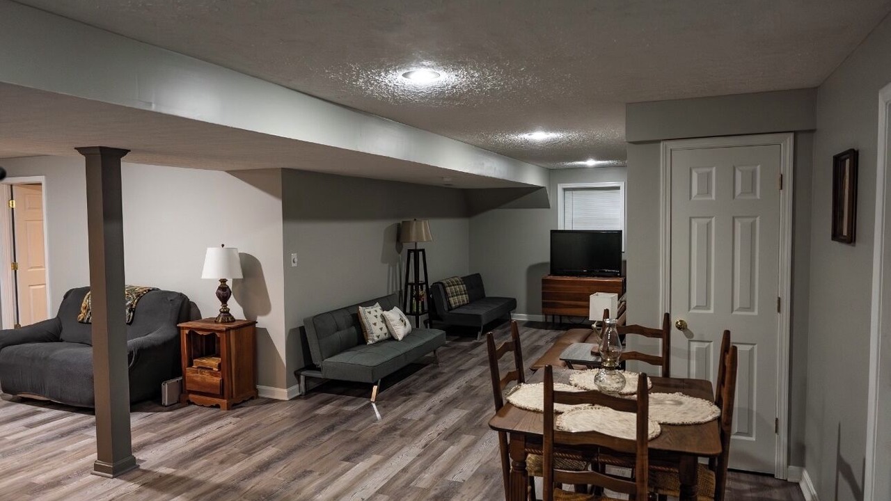 Photo of Livingroom in Pendleton