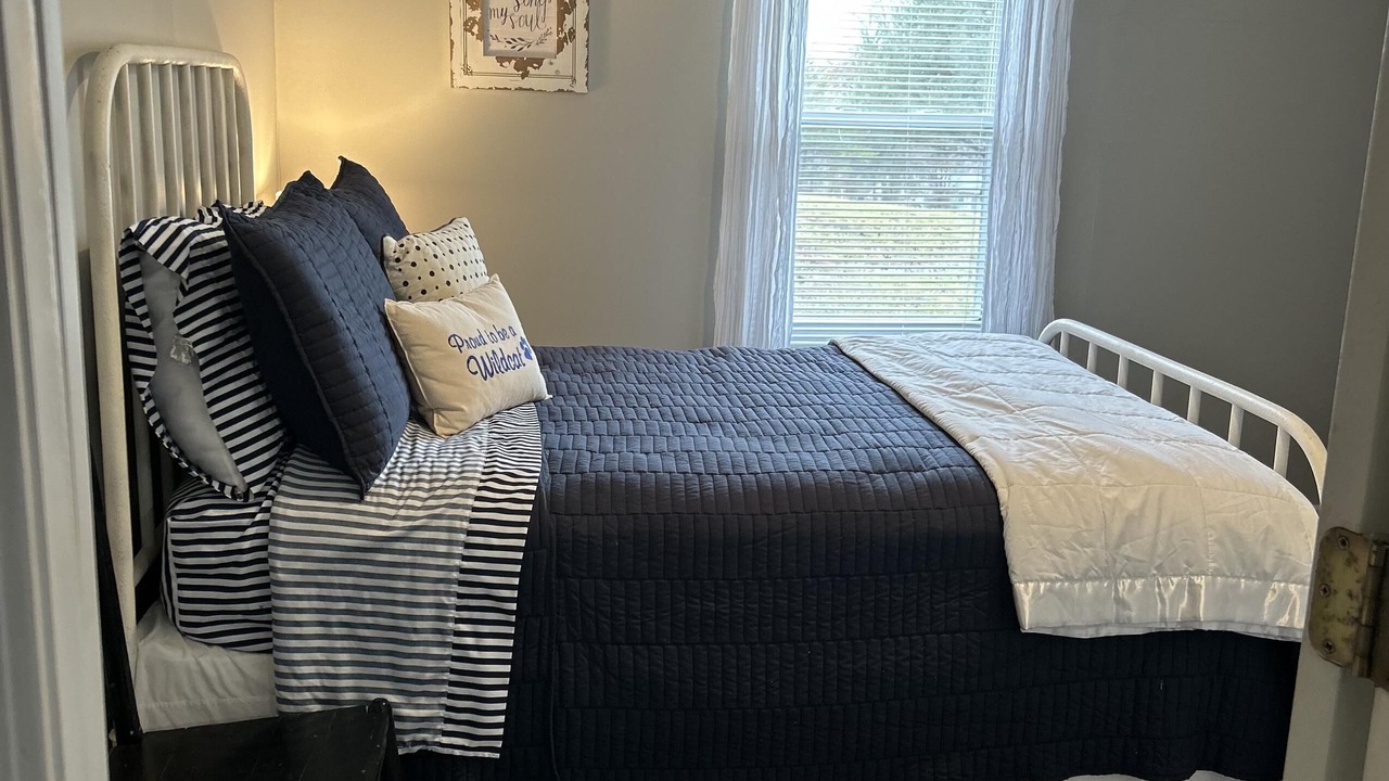 Photo of Bedroom in Stanton