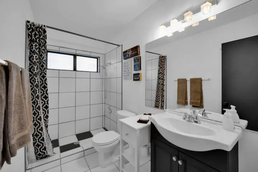 Photo of Bathroom in Chinatown