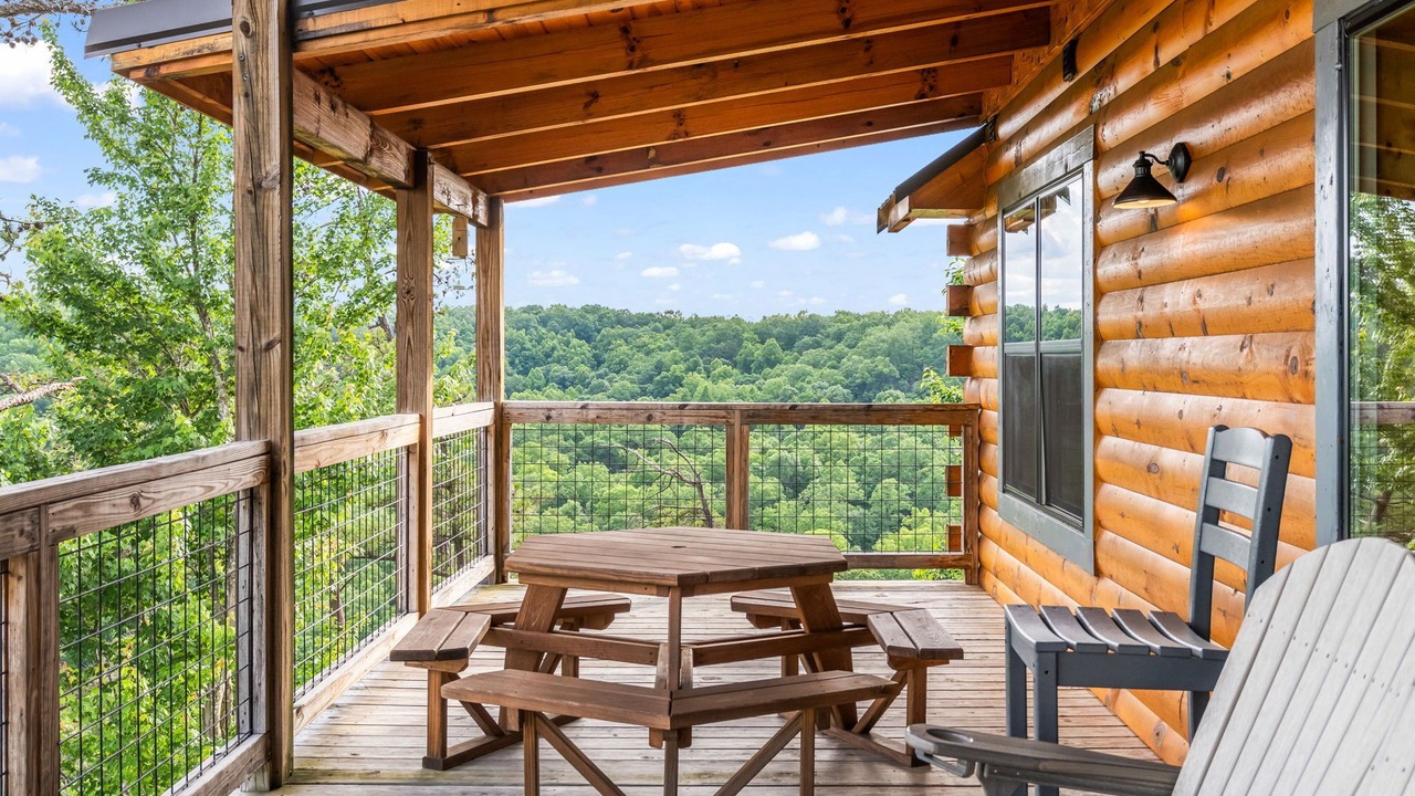 Photo of Outdoor in Frenchburg
