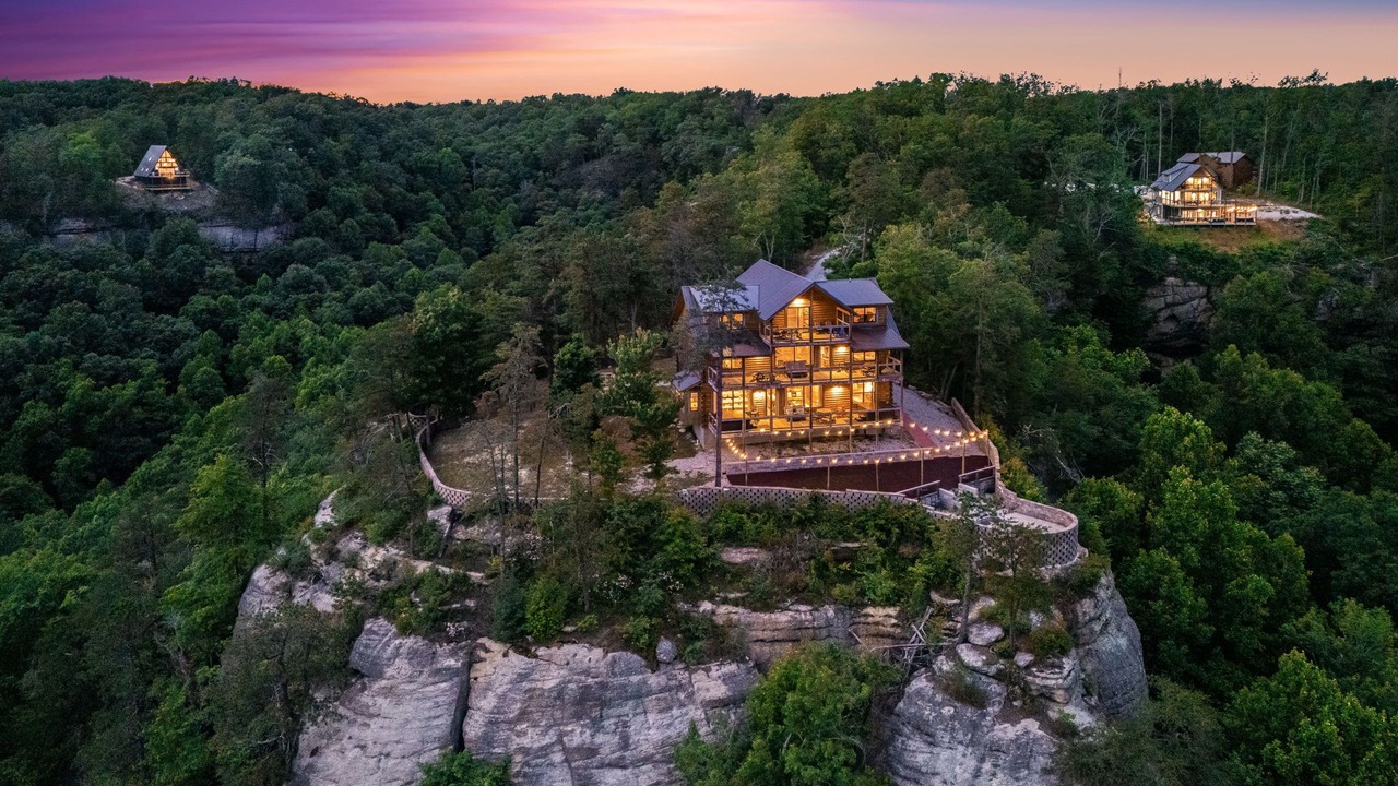 Photo of Outdoor in Frenchburg