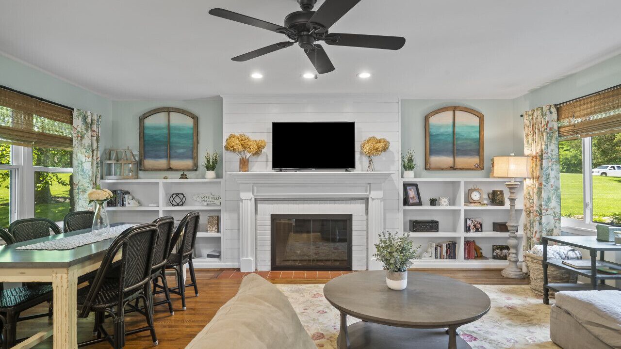 Photo of Livingroom in Anderson Township