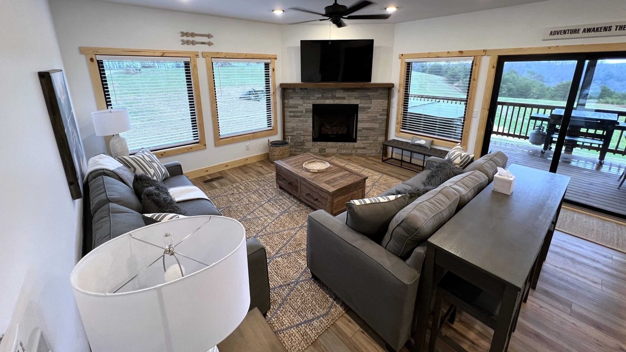 Photo of Livingroom in Rogers