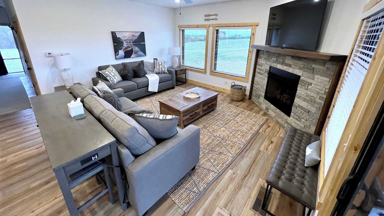 Photo of Livingroom in Rogers