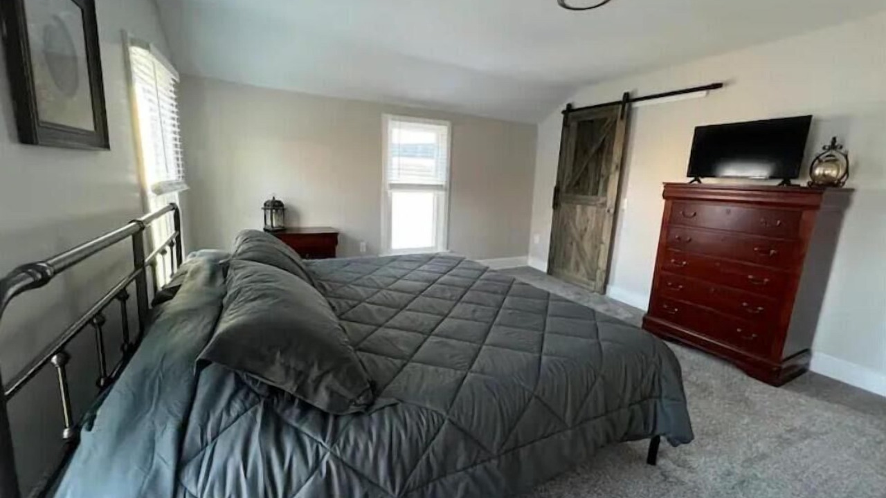 Photo of Bedroom in Covington