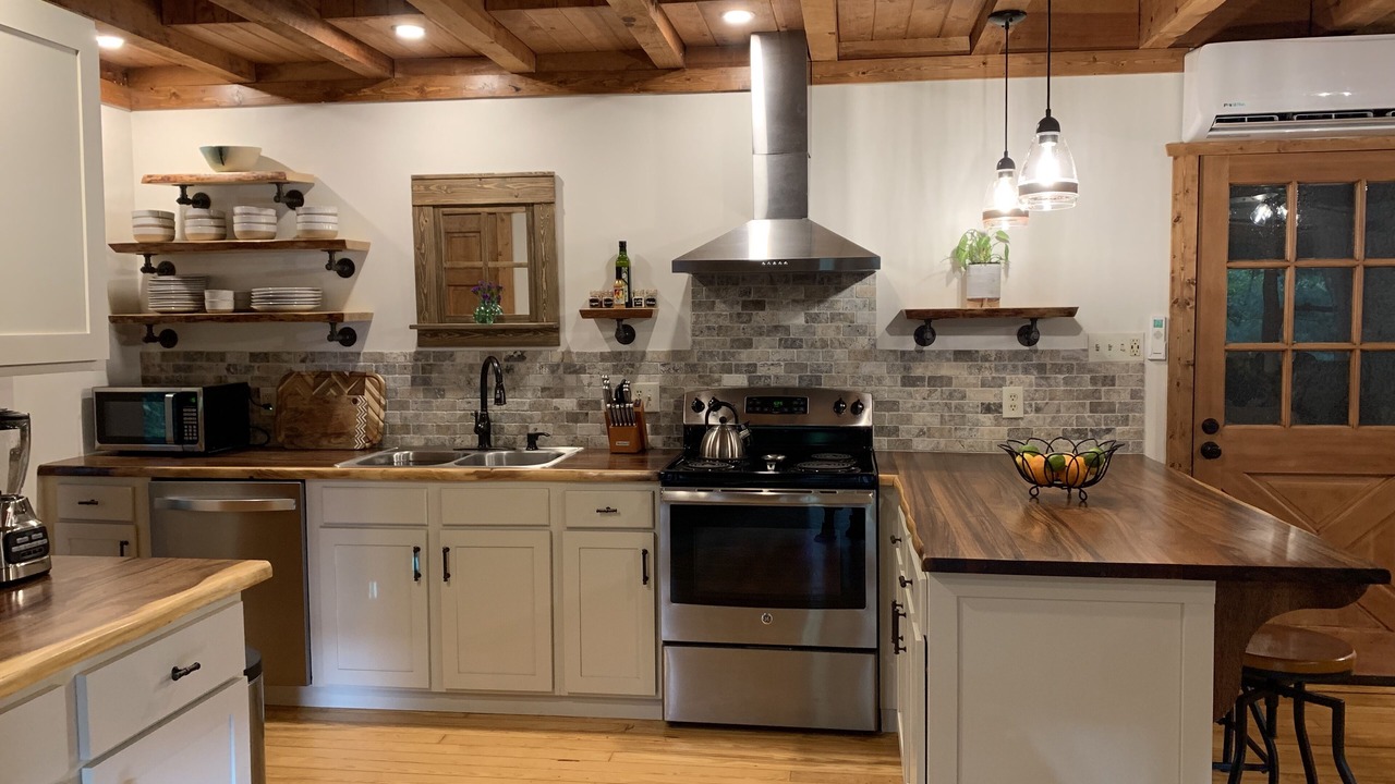 Photo of Kitchen in Swannanoa