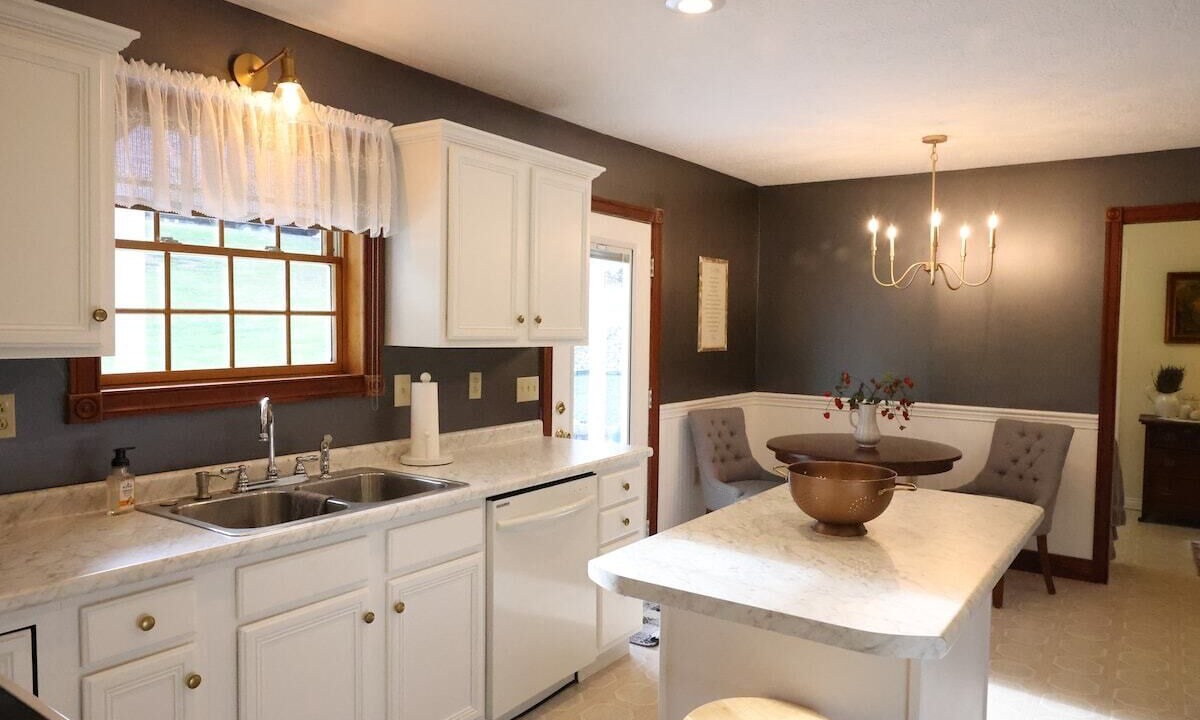 Photo of Kitchen in Hitchins