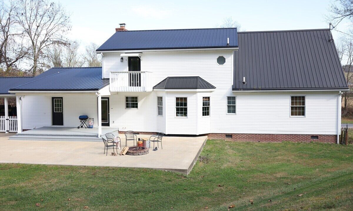 Photo of Outdoor in Hitchins