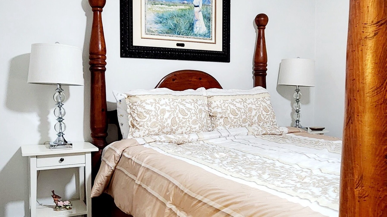 Photo of Bedroom in Williamstown