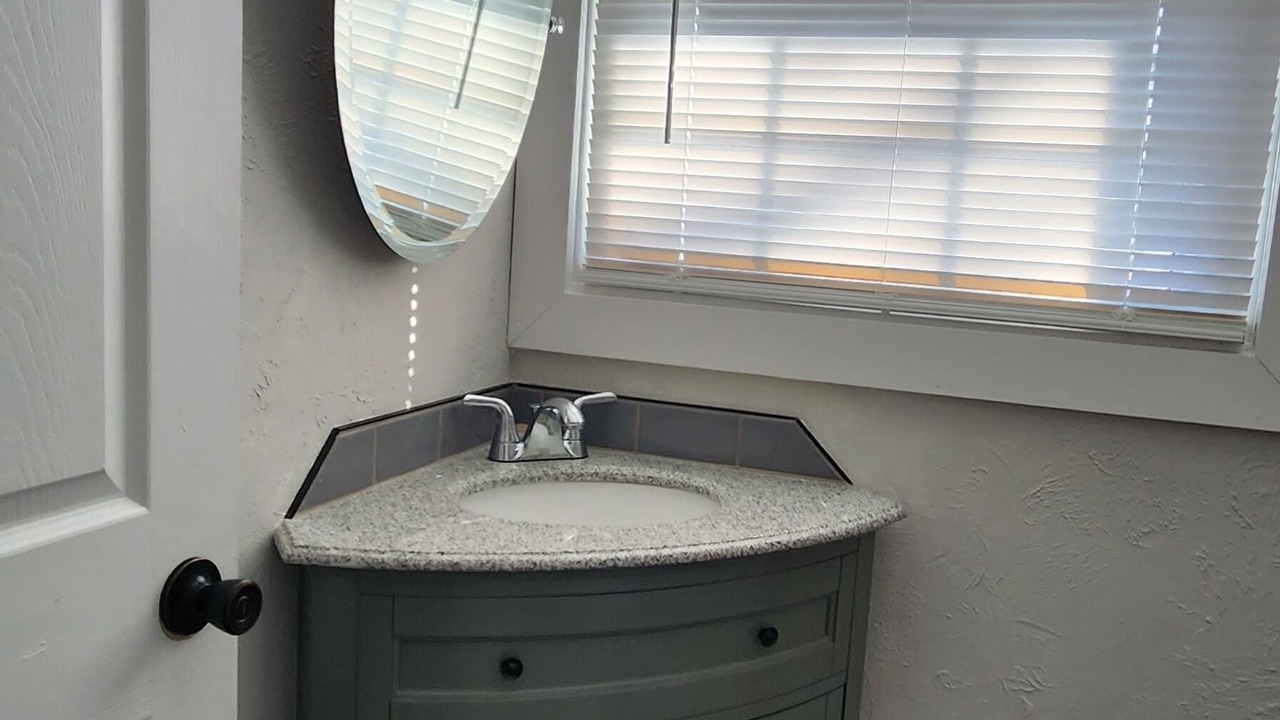 Photo of Bathroom in Williamstown