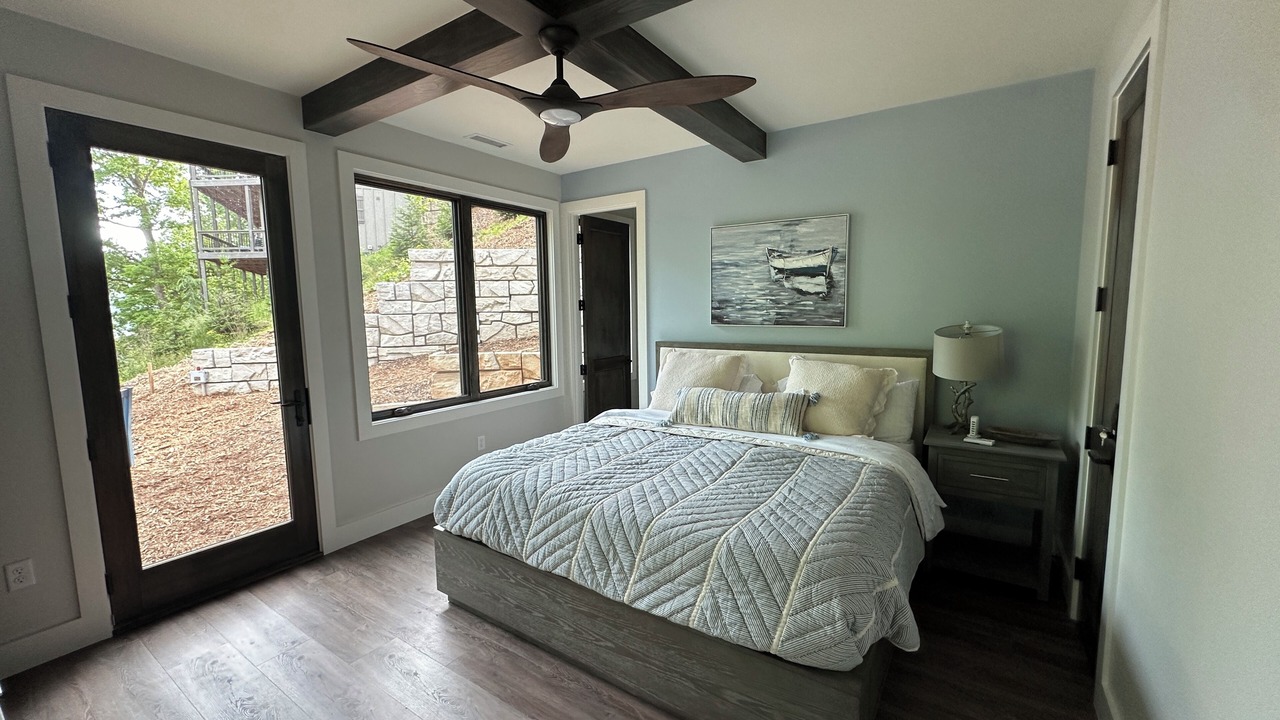 Photo of Bedroom in Lake Lure
