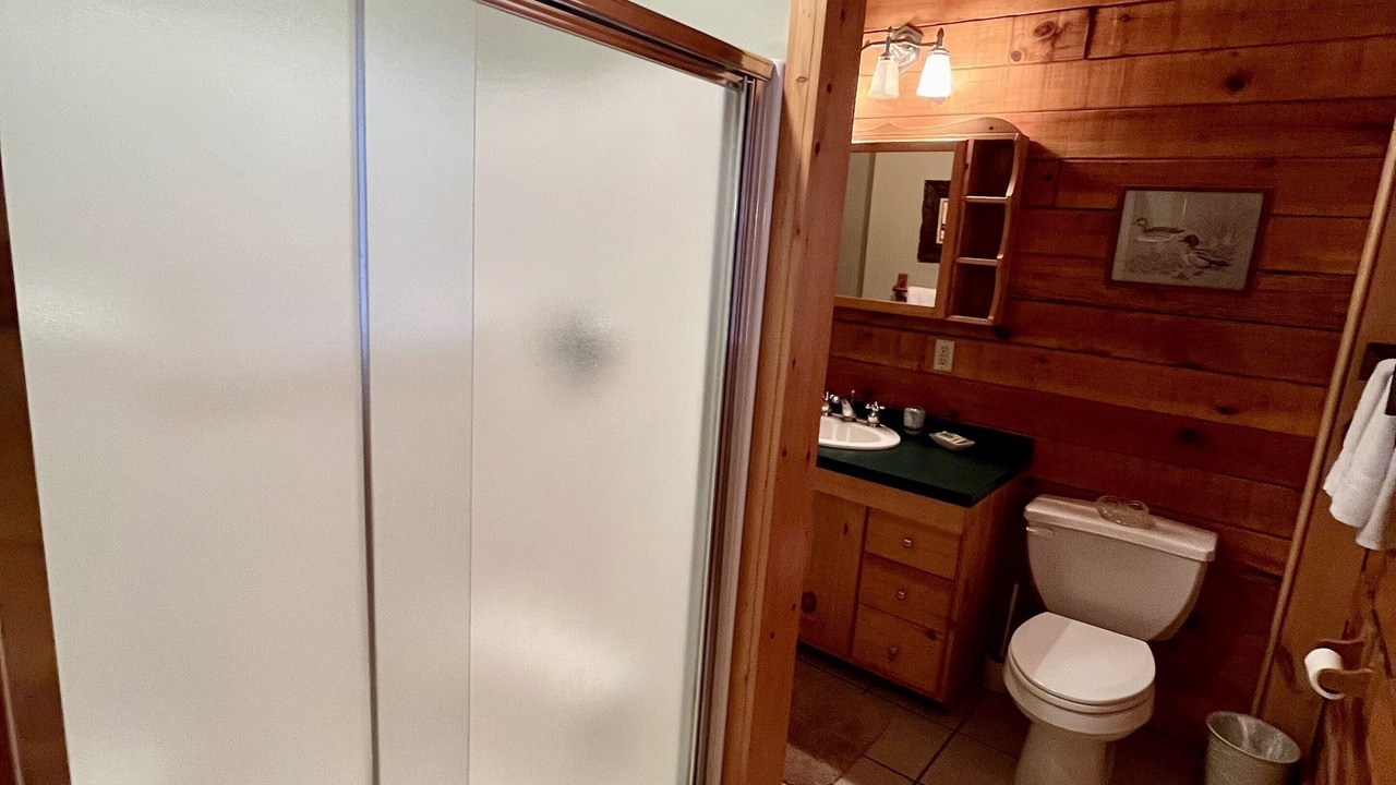 Photo of Bathroom in Wolf Laurel