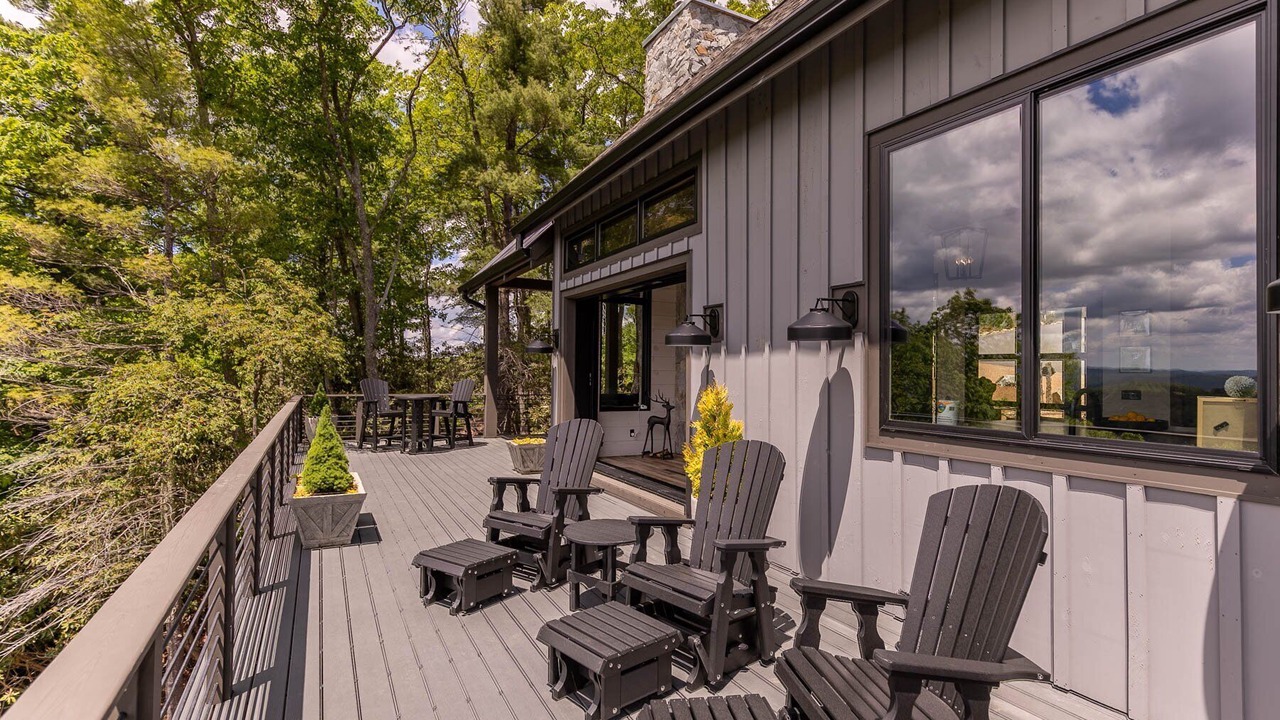 Photo of Patio Balcony in Elk Park