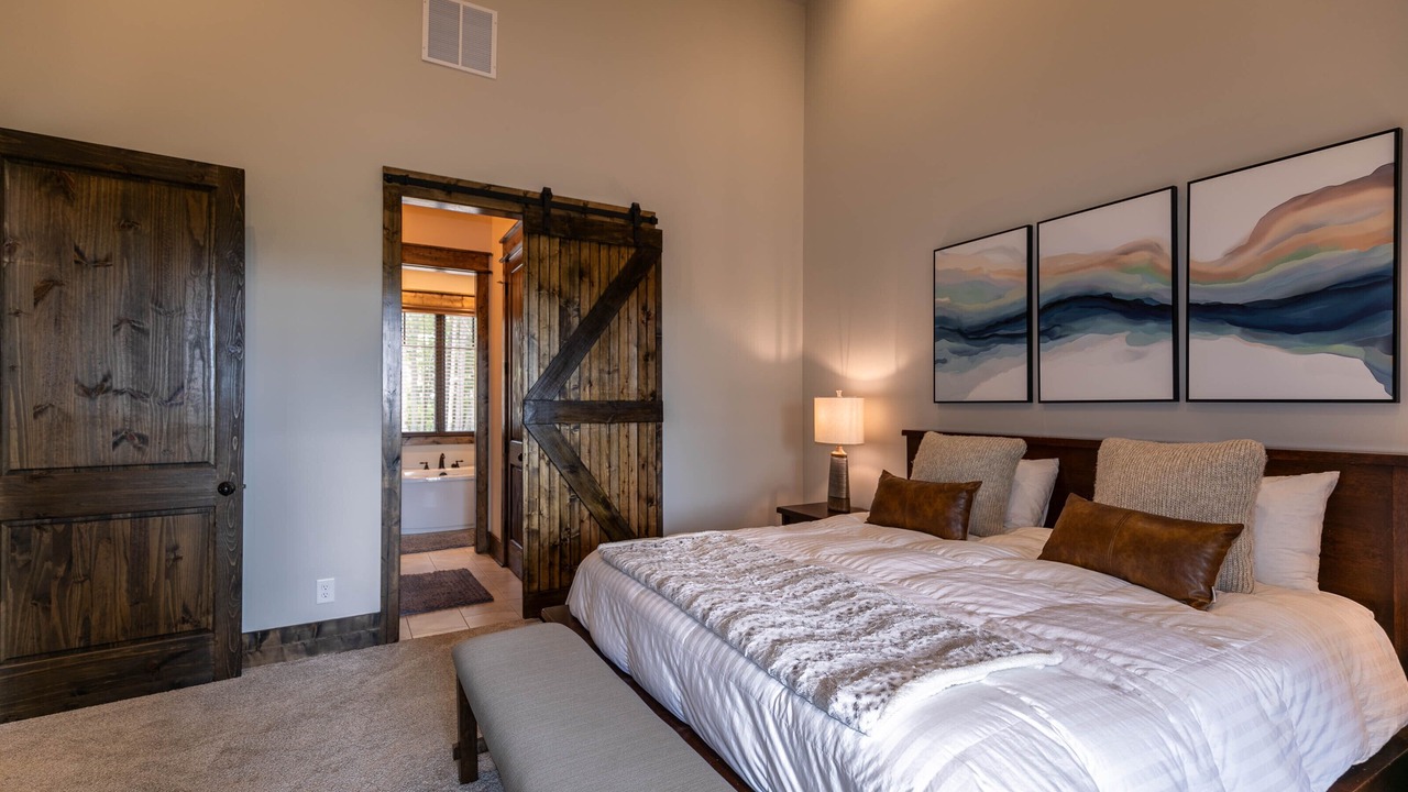 Photo of Bedroom in Elk Park