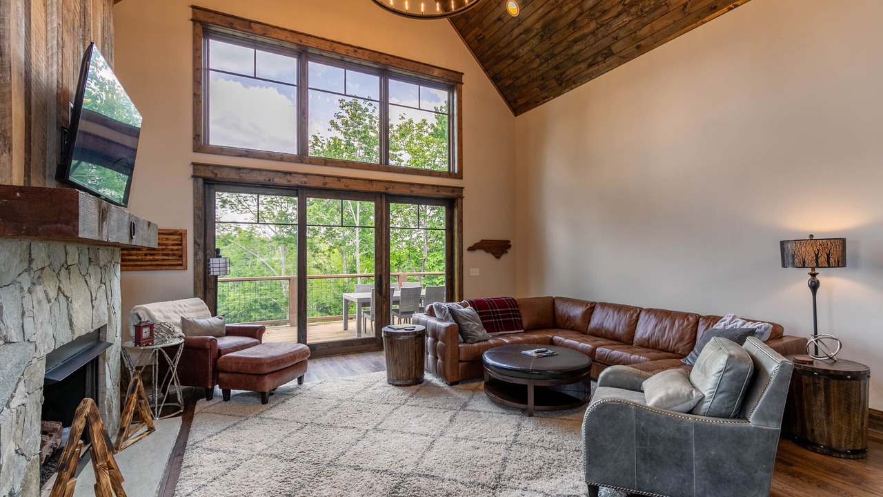 Photo of Livingroom in Elk Park