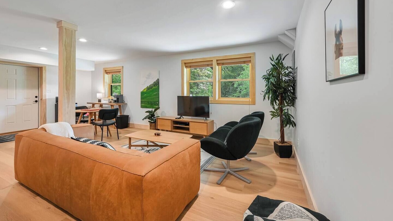 Photo of Livingroom in Tryon