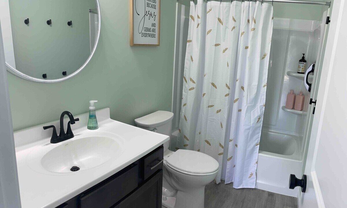 Photo of Bathroom in Williamstown