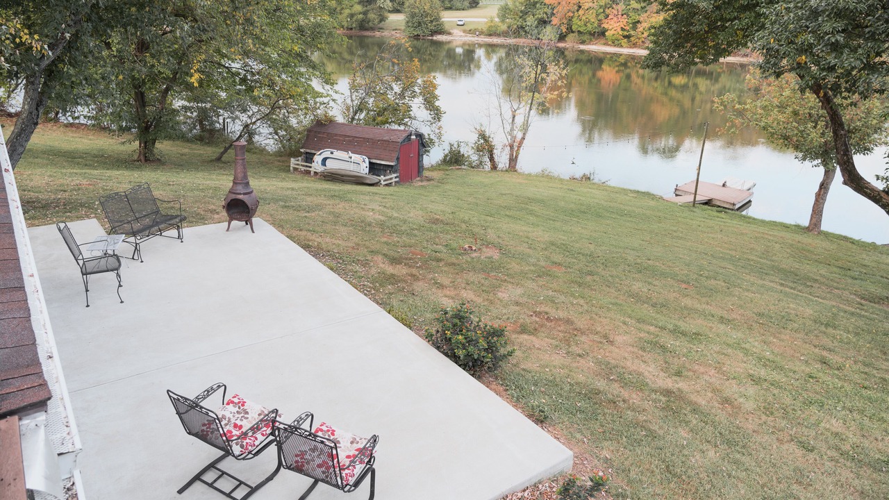 Photo of Patio Balcony in Shelbyville