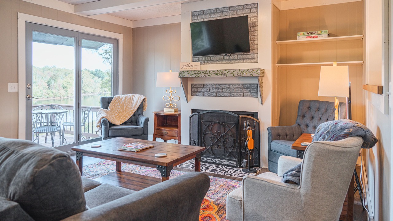 Photo of Livingroom in Shelbyville