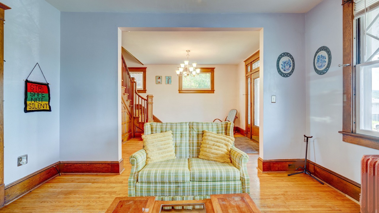 Photo of Livingroom in Cumberland