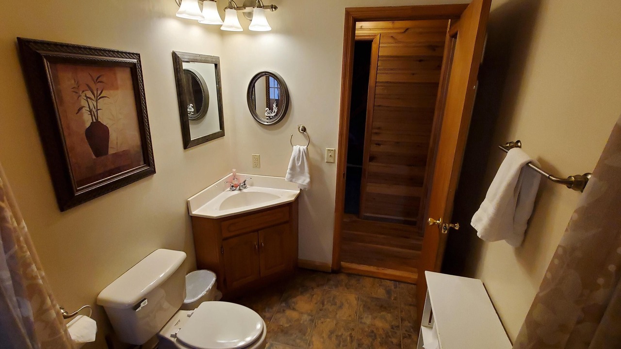 Photo of Bathroom in Zoe