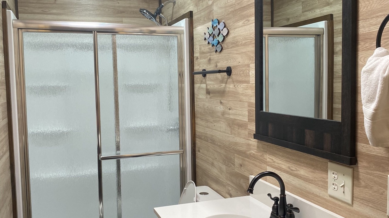 Photo of Bathroom in Elizabethton