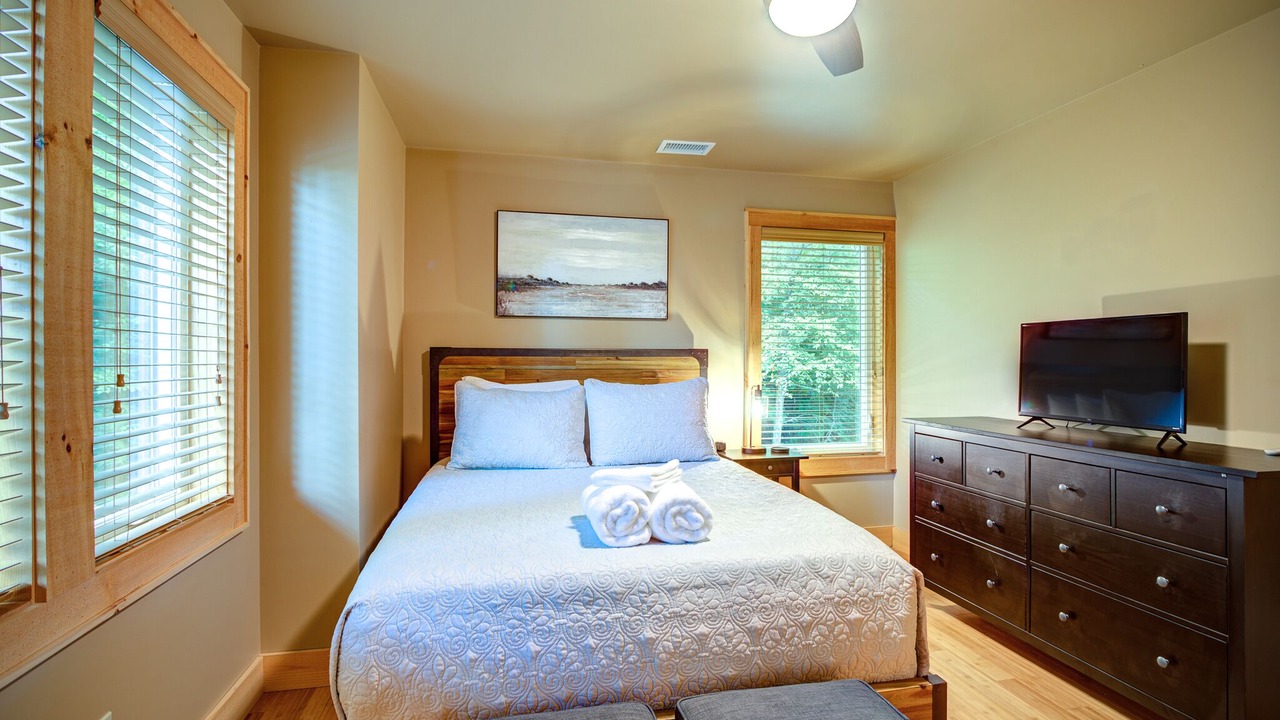 Photo of Bedroom in Blowing Rock