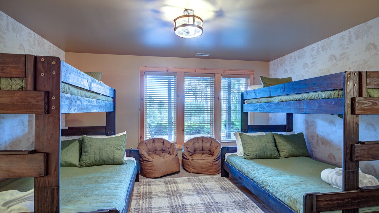 Photo of Bedroom in Blowing Rock