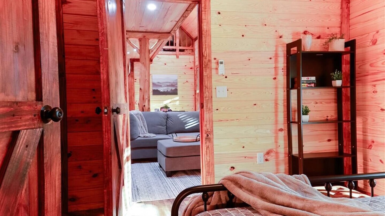 Photo of Bedroom in Rogers