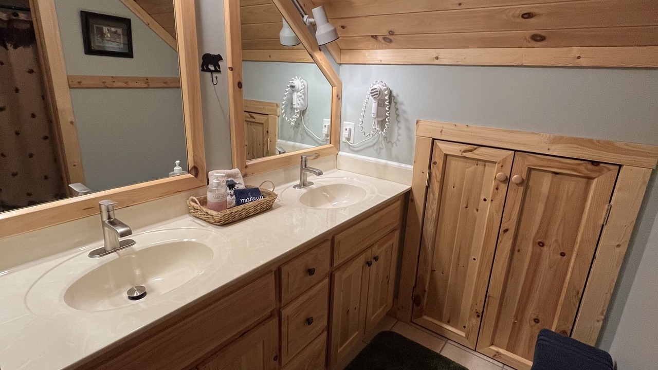Photo of Bathroom in Wolf Laurel