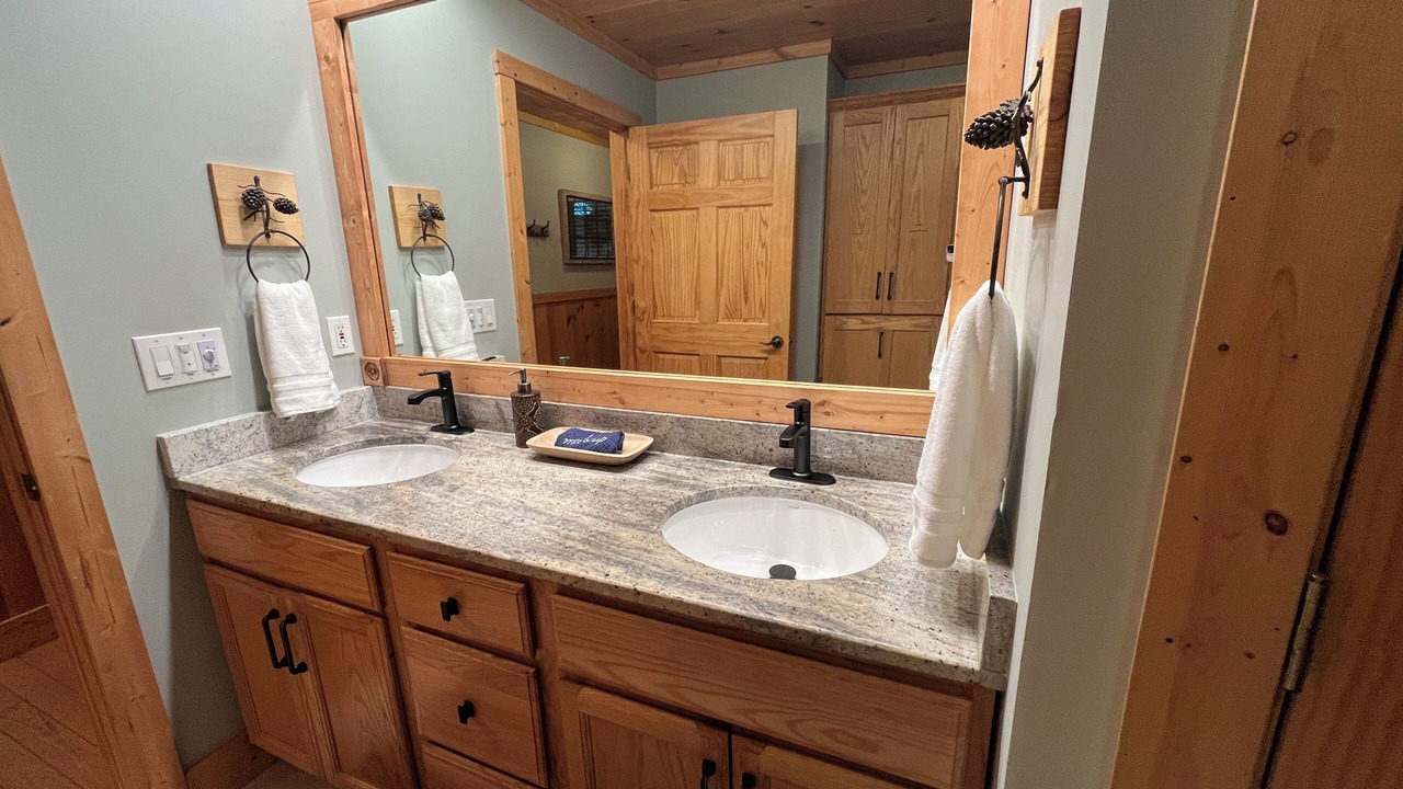 Photo of Bathroom in Wolf Laurel
