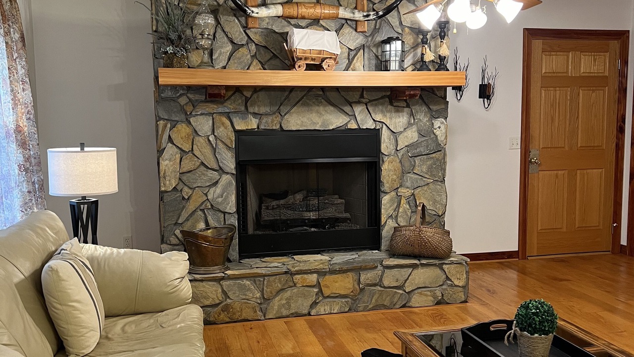 Photo of Livingroom in Butler