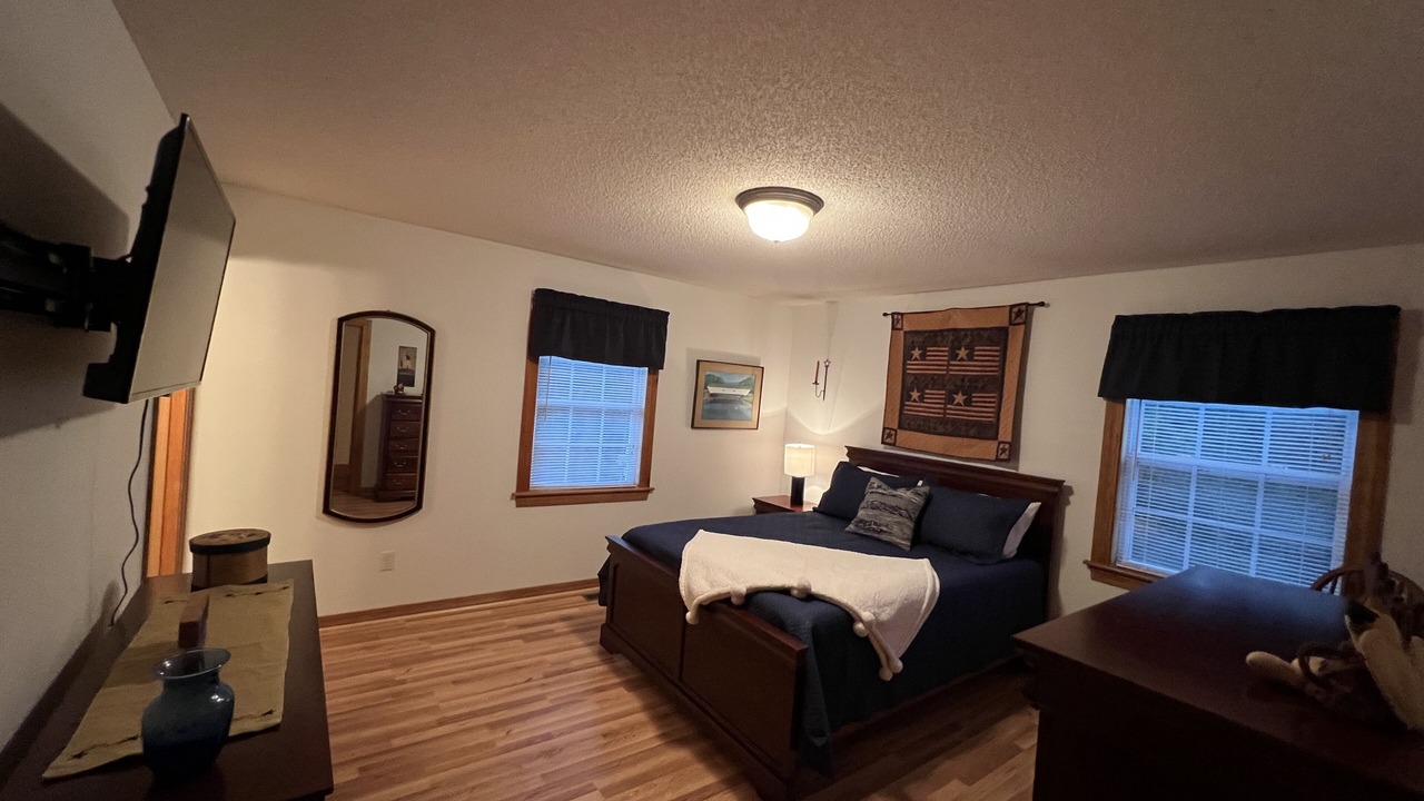 Photo of Bedroom in Butler
