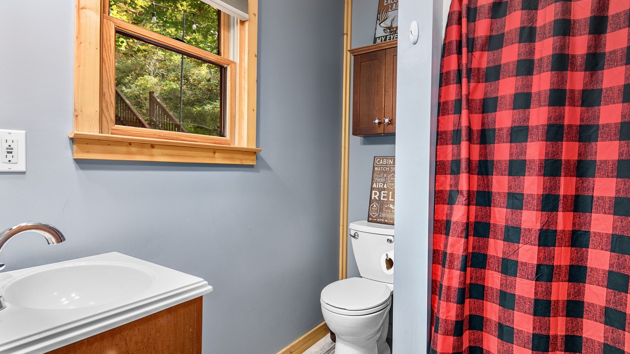 Photo of Bathroom in Fairview