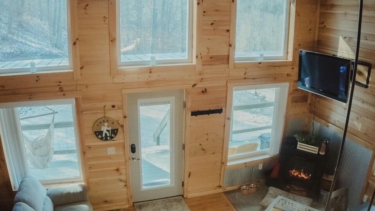 Photo of Livingroom in Campton