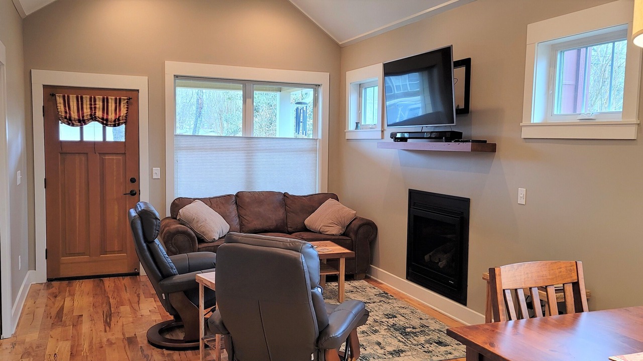 Photo of Livingroom in Brevard