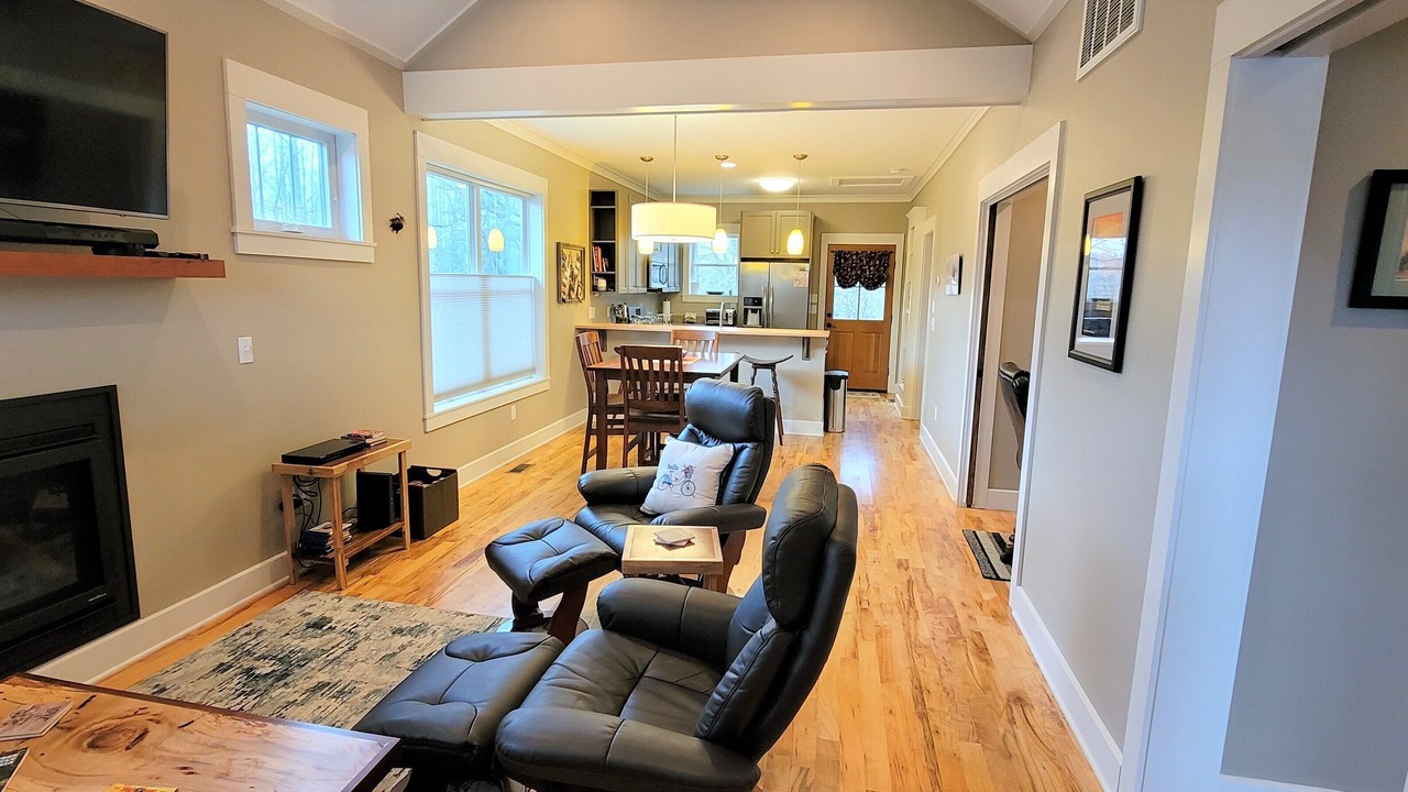 Photo of Livingroom in Brevard