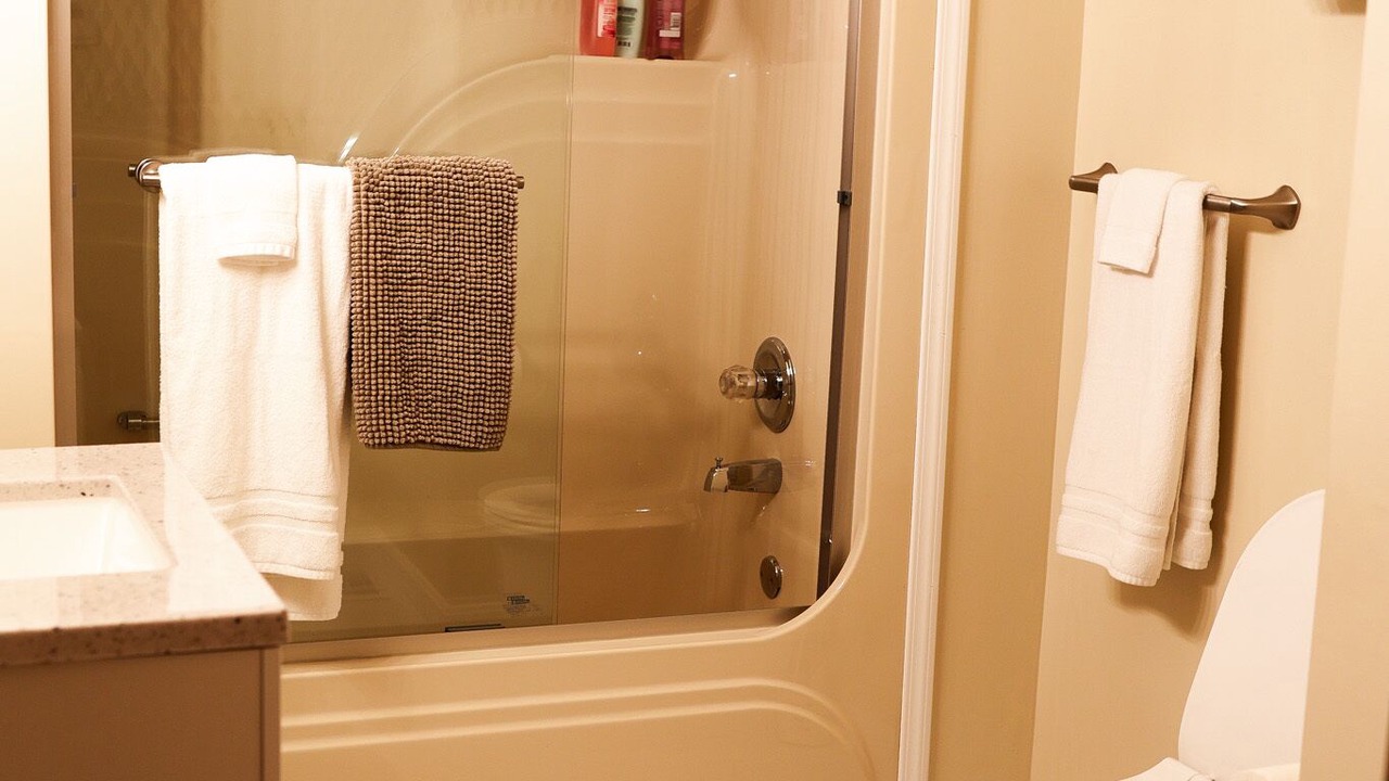 Photo of Bathroom in Williamstown