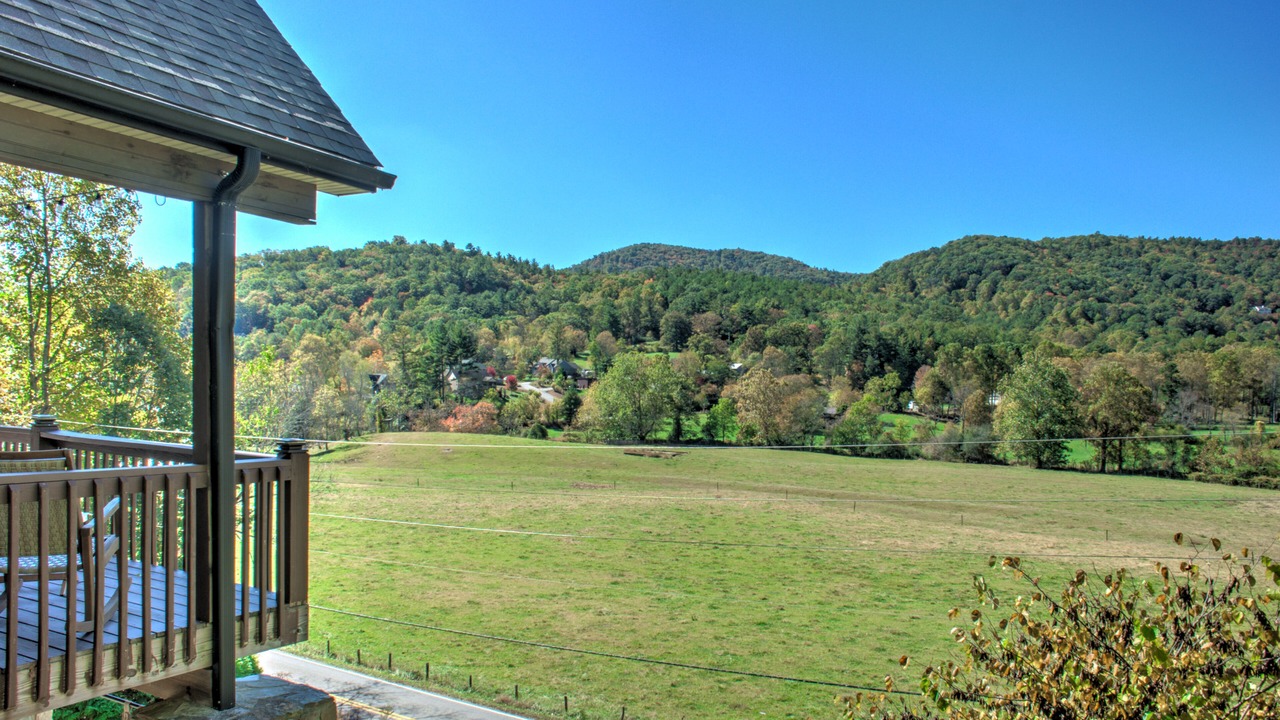 Photo of Patio Balcony in Asheville