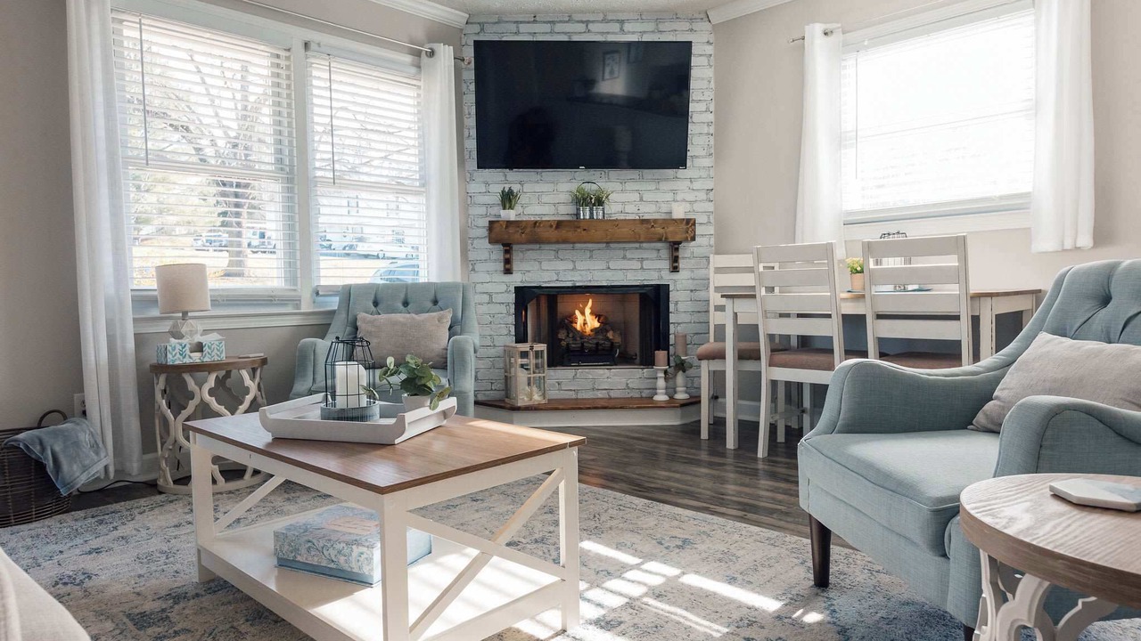 Photo of Livingroom in Johnson City