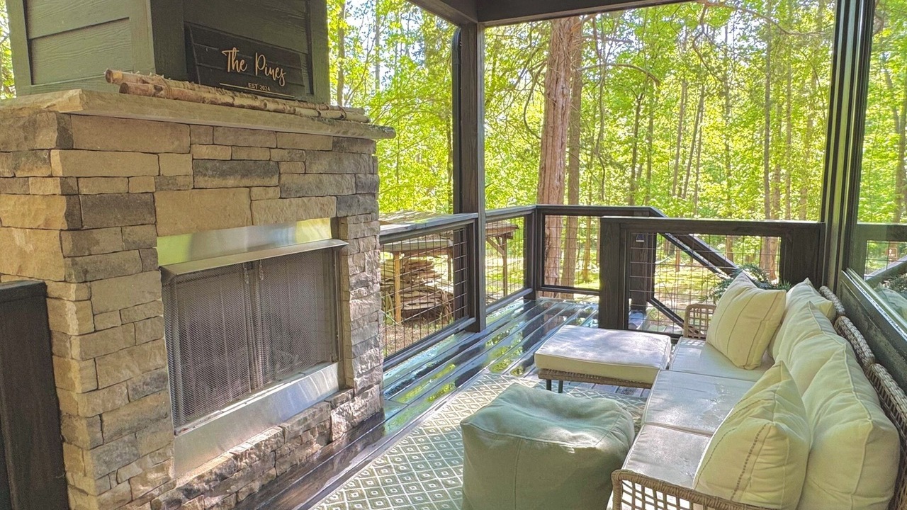 Photo of Patio Balcony in Rutherfordton