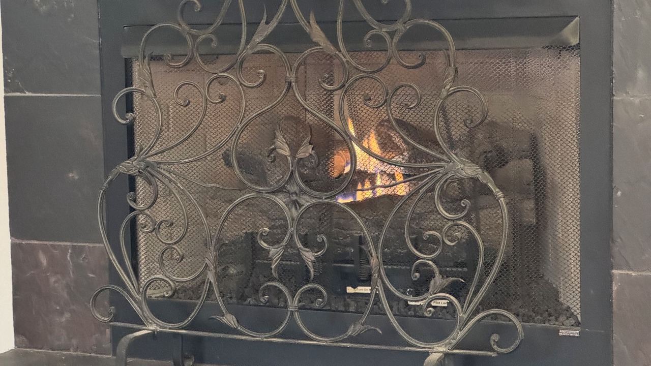 Photo of Livingroom in Black Mountain