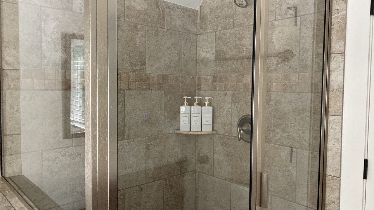 Photo of Bathroom in Black Mountain