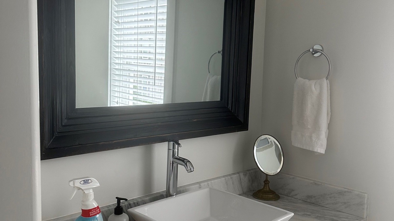 Photo of Bathroom in Falconhurst
