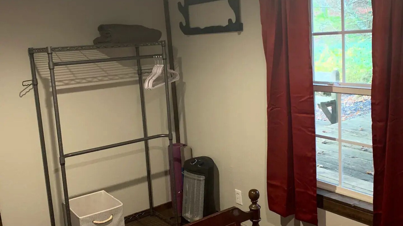 Photo of Bedroom in Burnsville