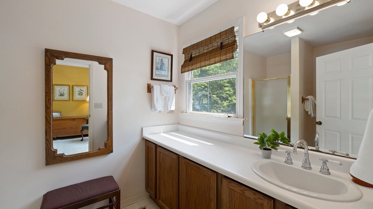 Photo of Bathroom in Black Mountain