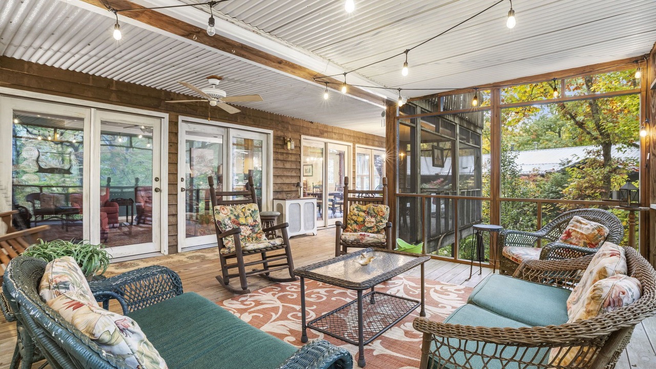 Photo of Patio Balcony in Black Mountain