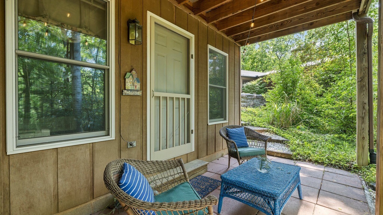 Photo of Patio Balcony in Black Mountain